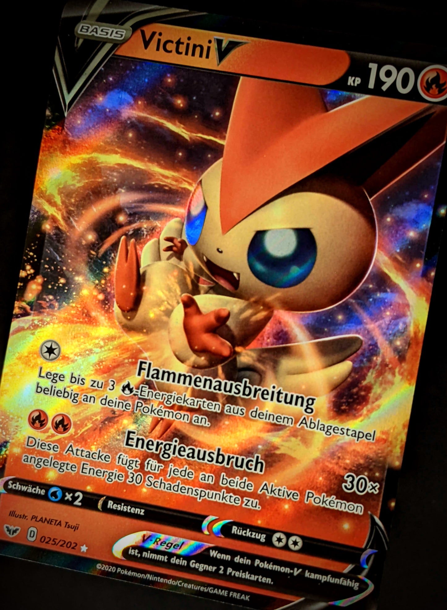 Victini V 025/202 DE